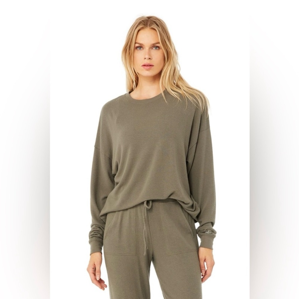 Alo Yoga Soho Sweat Lounge Set